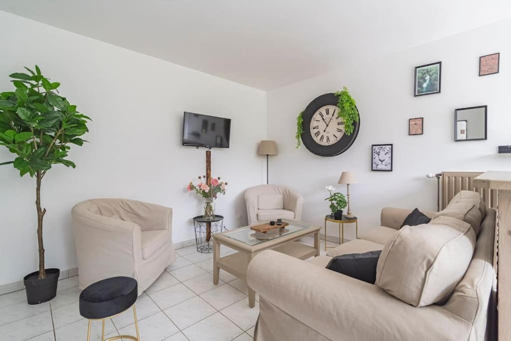 Appartement Logis Du Lys à Boult-sur-Suippe Extérieur photo
